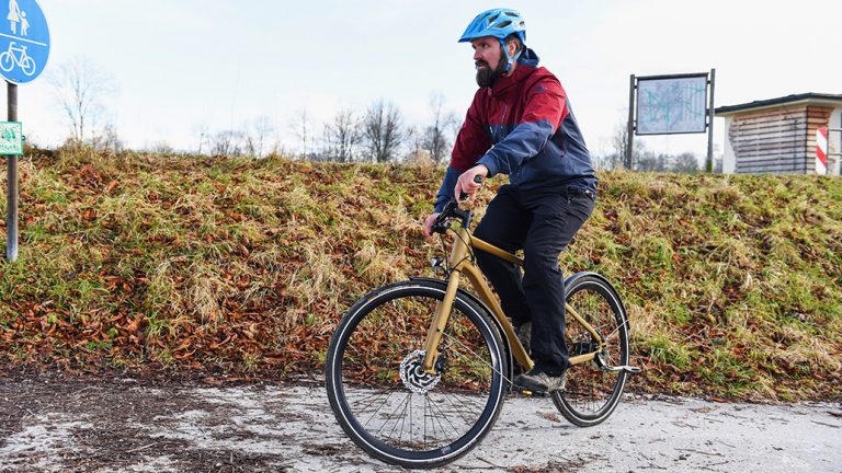 FahrtechnikTipps für das Fahrrad Bremsen, Kurven, Stufen