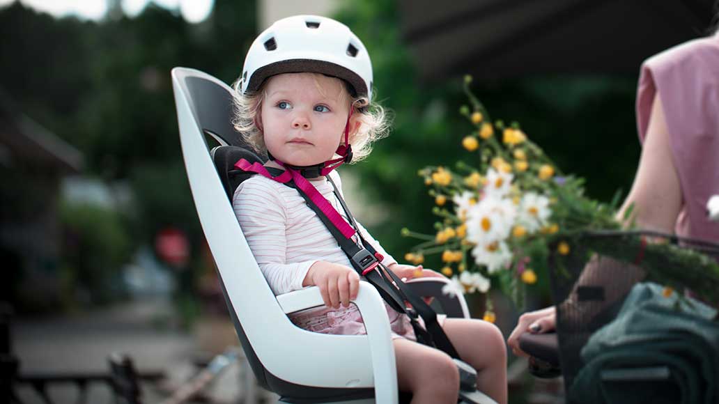 Kindersitze fürs Fahrrad: Tipps, Wissenswertes 