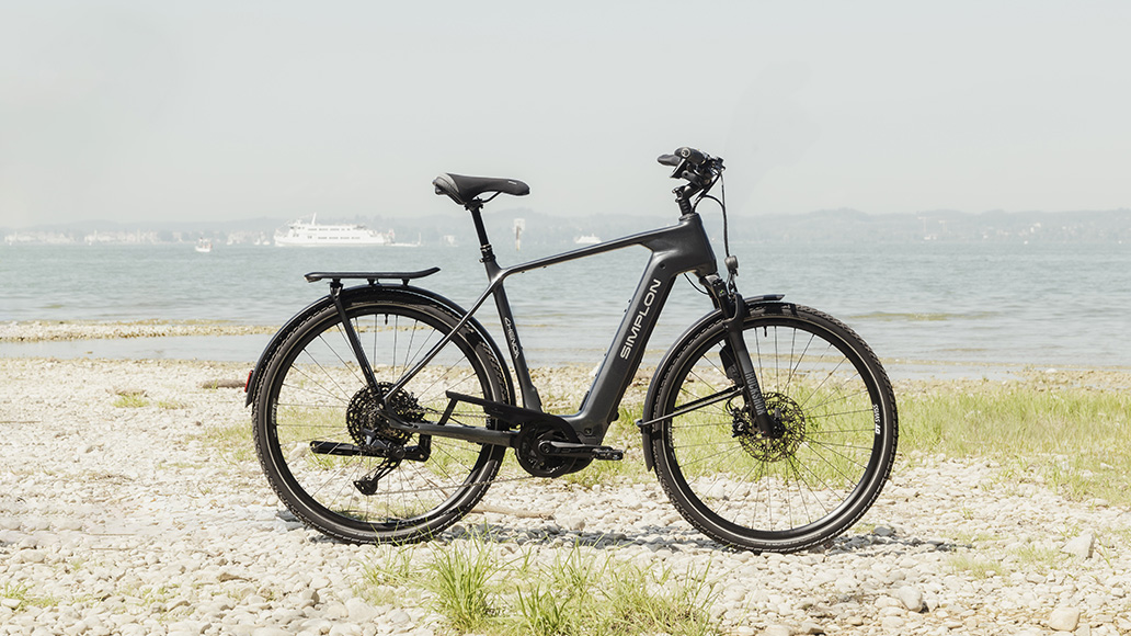 Trekking E-Bike Simplon Chenoa :e Image von rechts